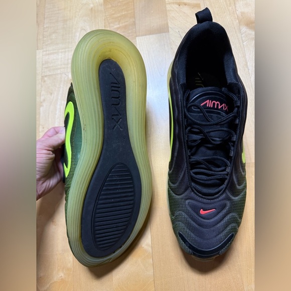 Nike Air Max 720 Black Crimson Volt Neon AO2924-008 Men’s Size 13 Retro Future - Picture 4 of 5
